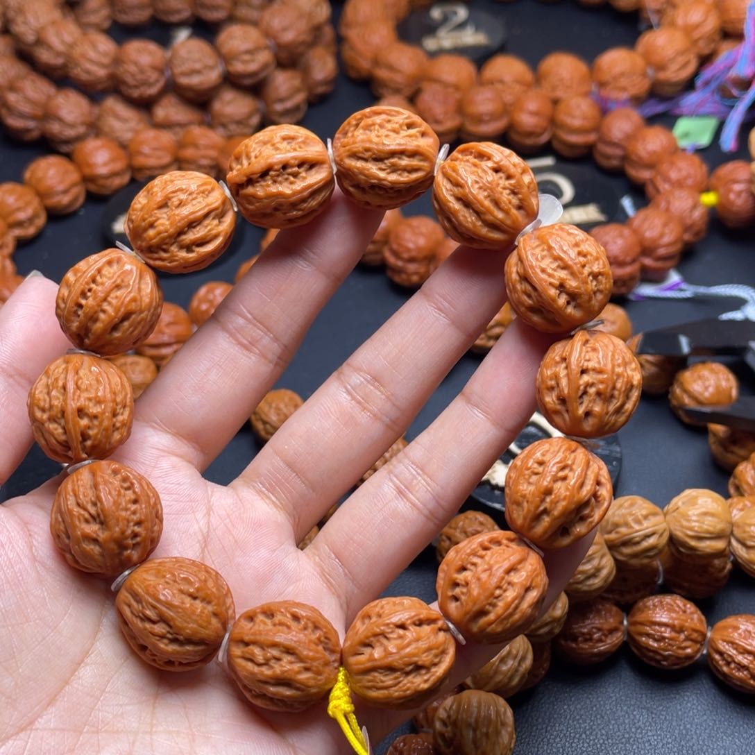 文玩核桃手串粗筋八棱111