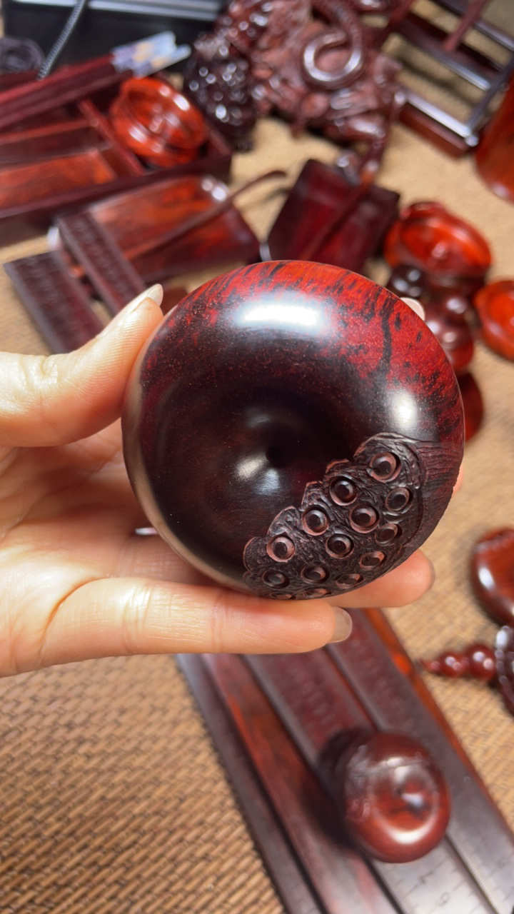 印度小叶紫檀平安扣一个