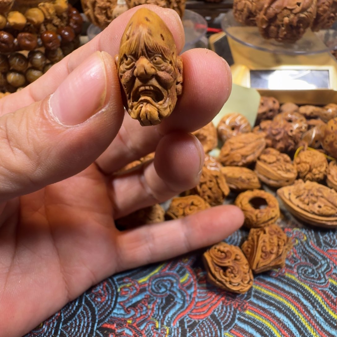 核桃手串/手链罗汉头47