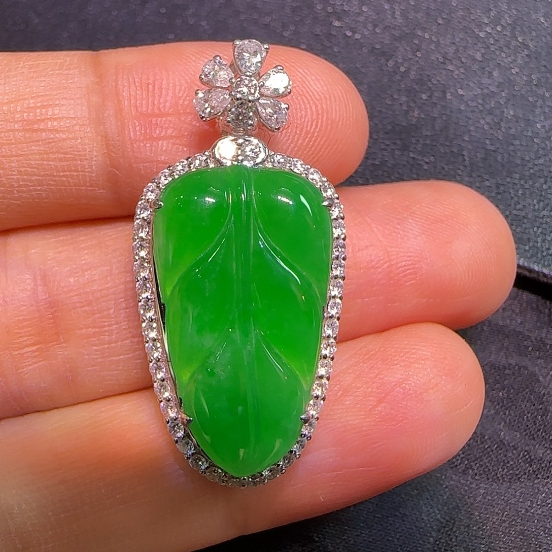 翡翠18K金镶嵌吊坠(不含链)