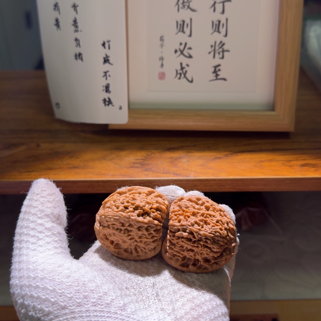 文玩核桃吊坠40团子南疆石