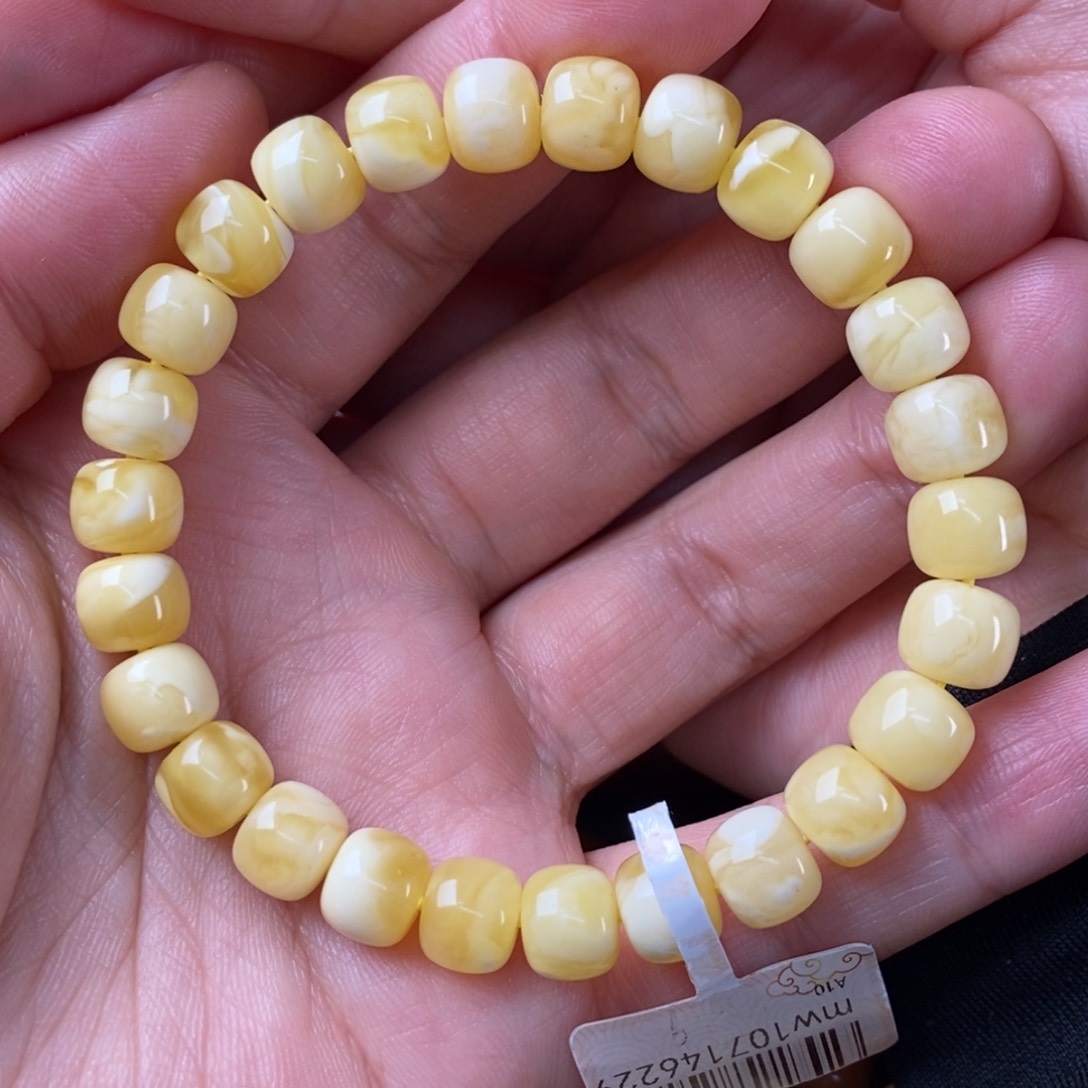 琥珀裸石未镶嵌锡****司蜜蜡