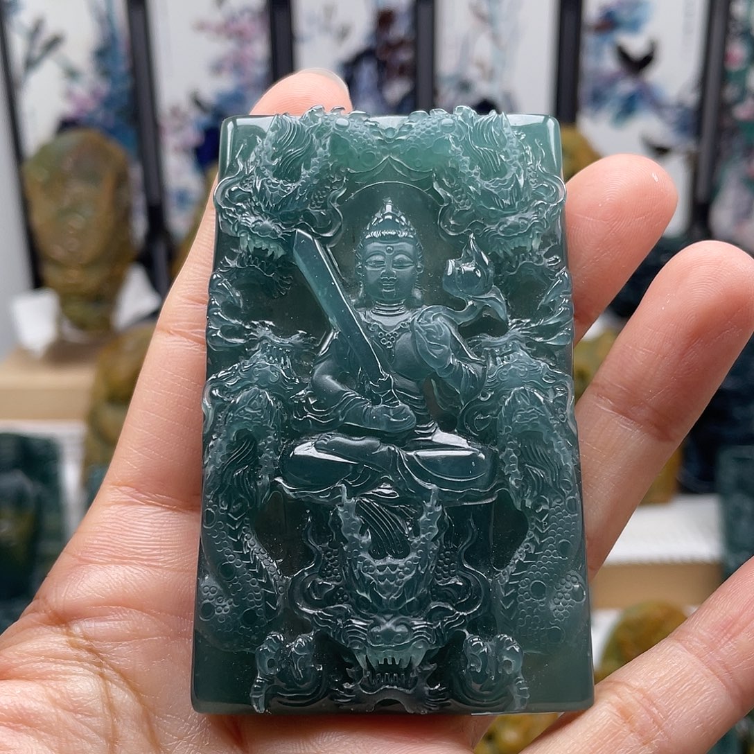 薪***伙翡翠未镶嵌颈饰天然翡翠a货虚空