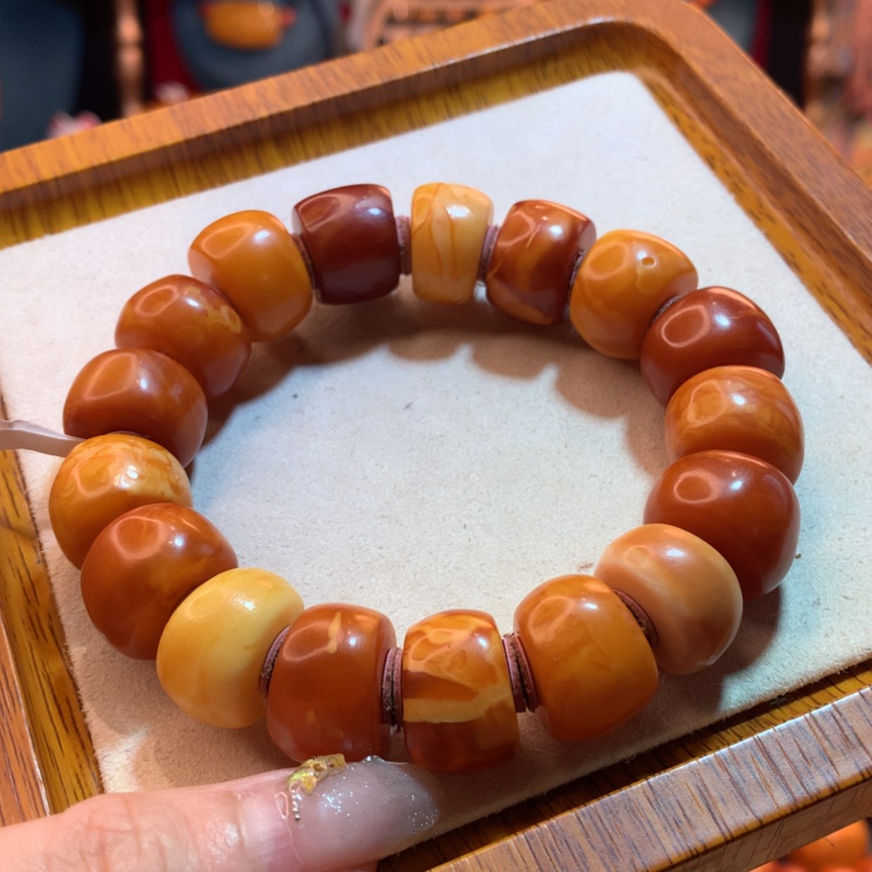 【闪购商品】蜜蜡手串未镶嵌一****～蜜蜡手串