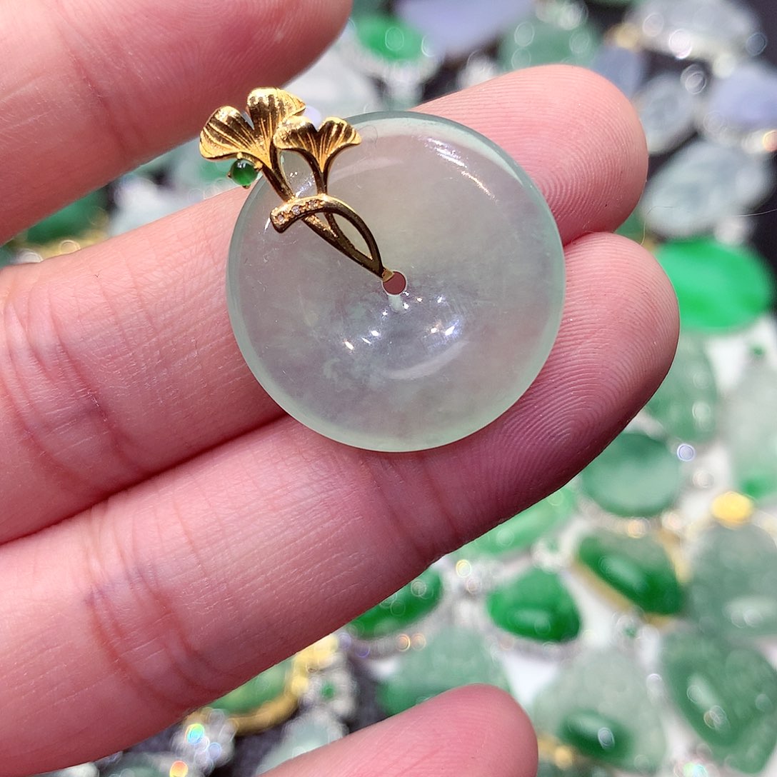 翡翠颈饰18K金镶嵌纯天然