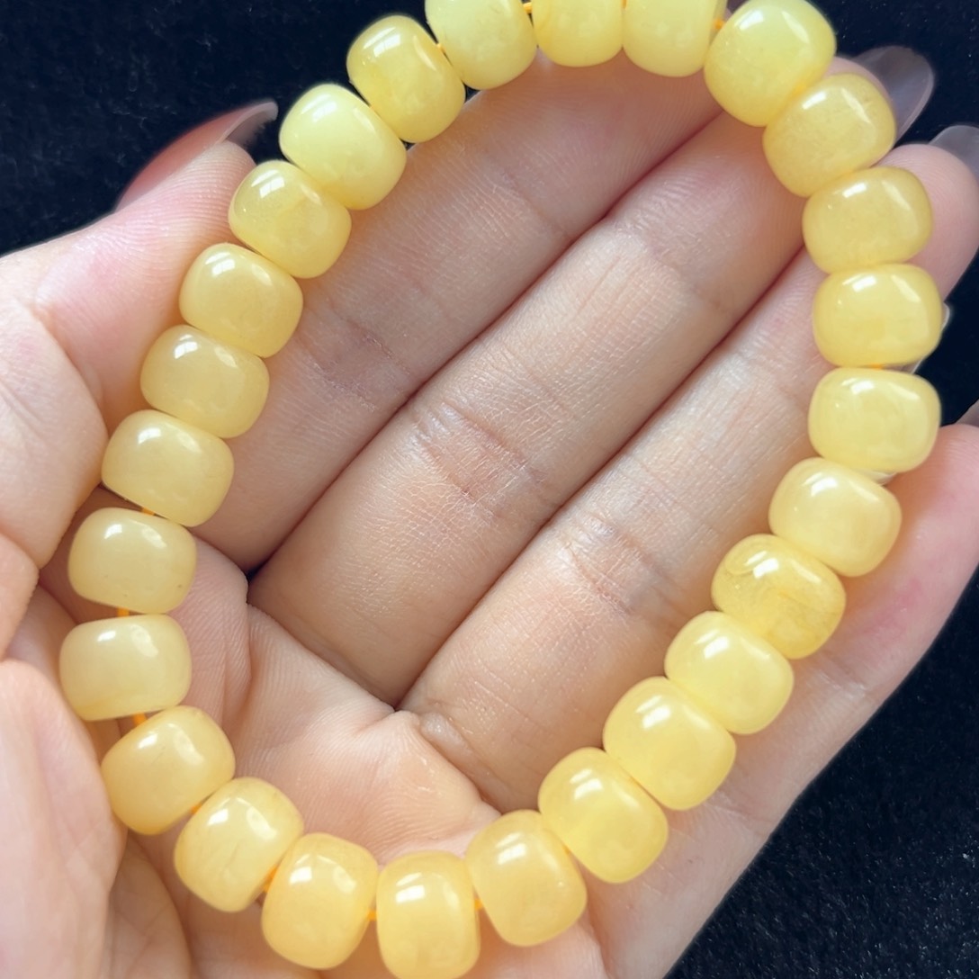 未镶嵌琥珀珠宝奇石