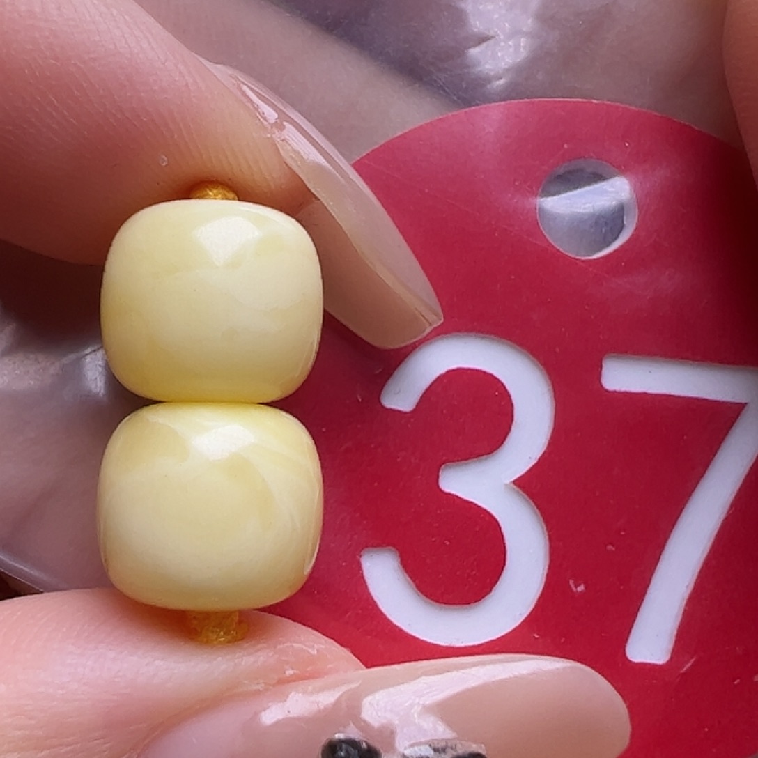 蜜蜡未镶嵌珠宝奇石9.5mm白蜡老型