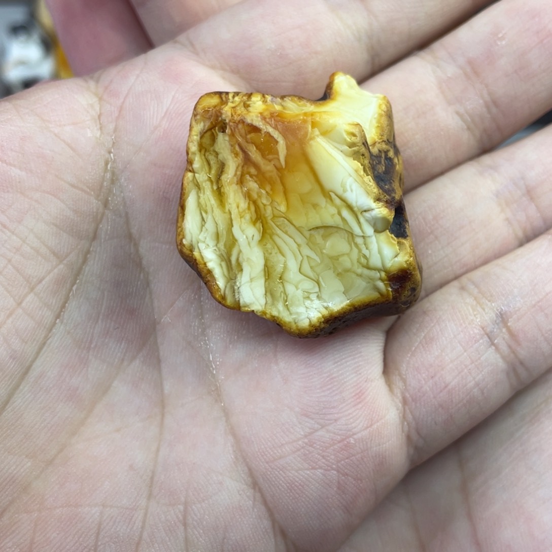 定制琥珀未镶嵌天然琥珀