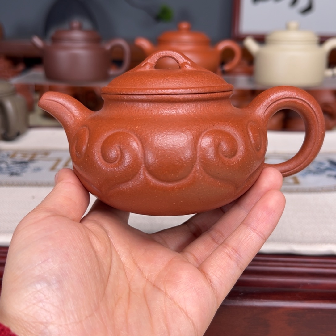 紫砂茶壶宝山红降坡240