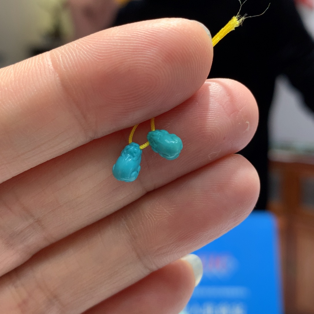 绿松石配饰未镶嵌