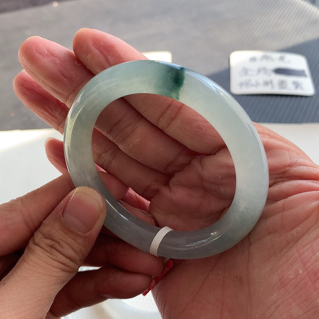 翡翠手镯未镶嵌37号 55