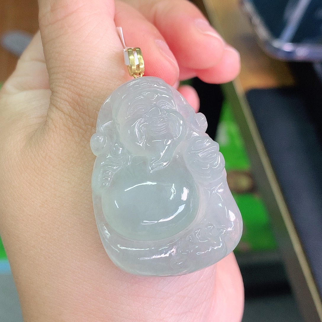 翡翠颈饰18K金镶嵌冰胶晴绿大财神爷42*29*7.4