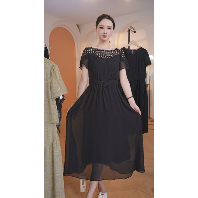 【赠送运费险】L8917 2025年夏季新款时尚小众设计感中长款连衣裙