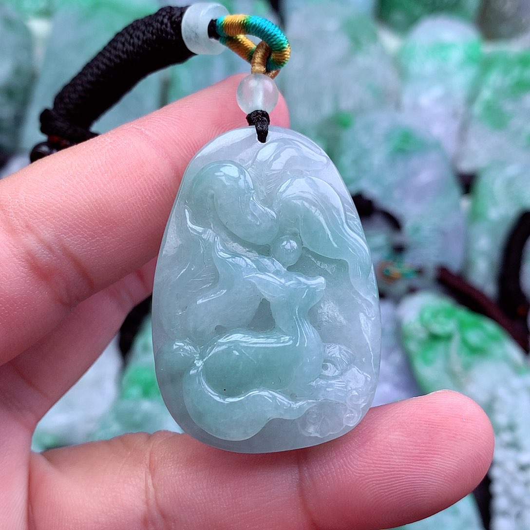 翡翠吊坠(不含链)未镶嵌
