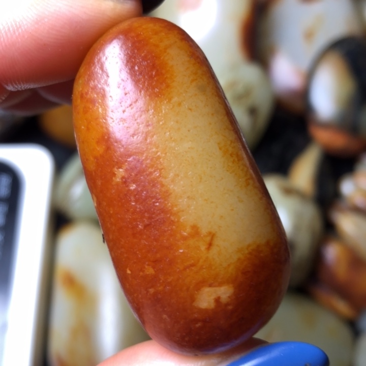 和田玉未镶嵌珠宝奇石