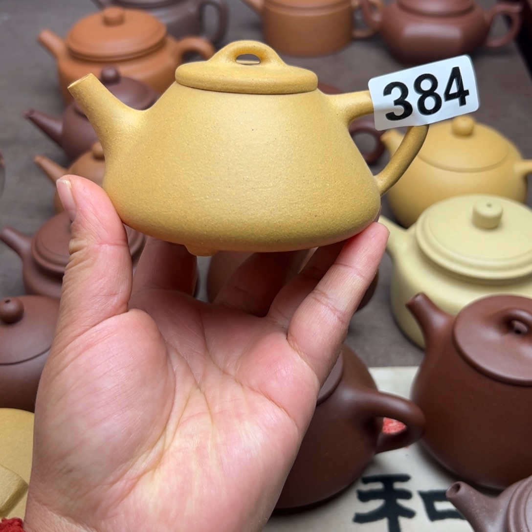 紫砂茶壶黄金段半手工180cc左右瑕疵