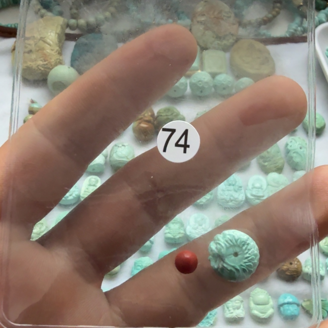 南红玛瑙未镶嵌珠宝奇石