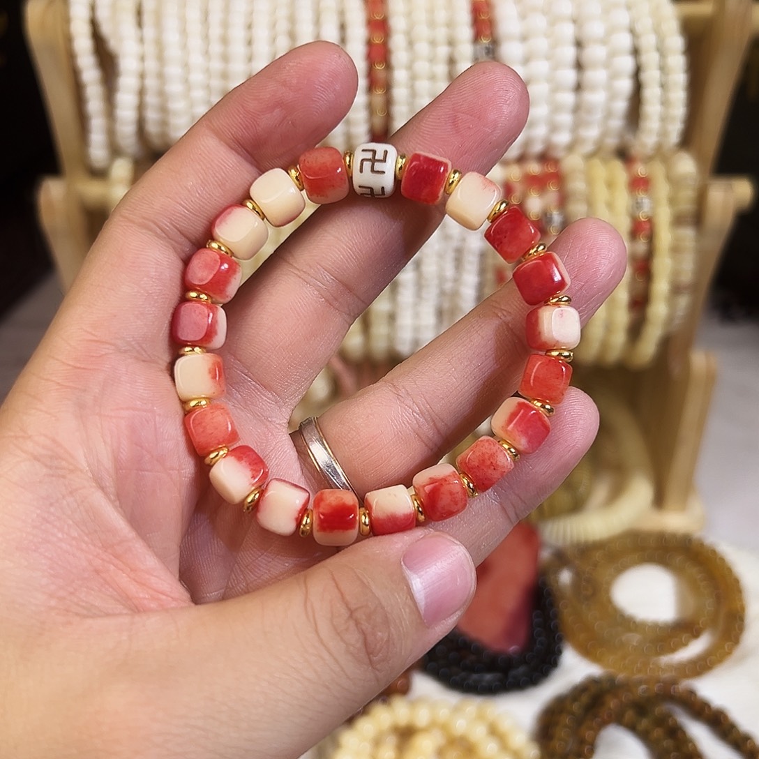 把件桃核0.8方糖驼骨