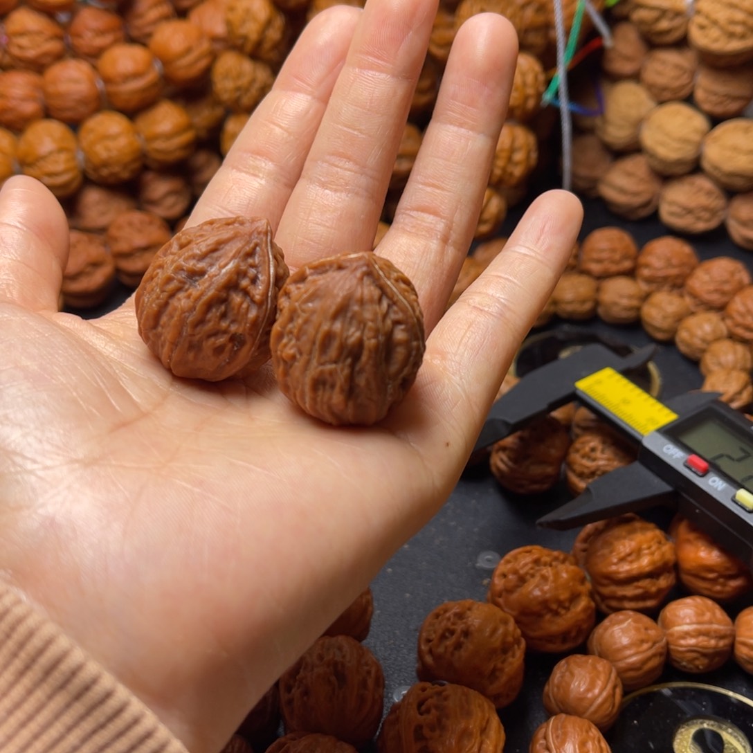 文玩核桃吊坠手捻