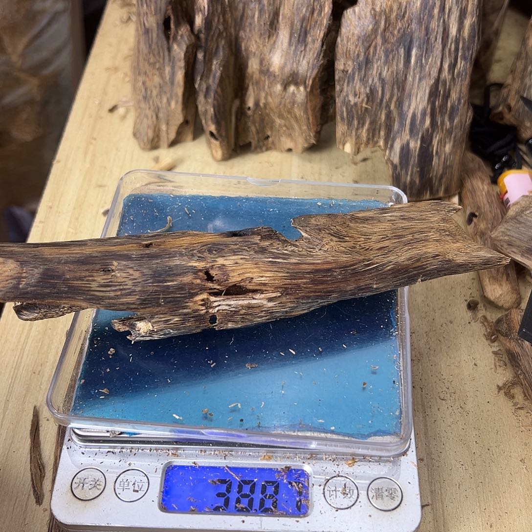 香料绿奇楠虫漏38克白棋