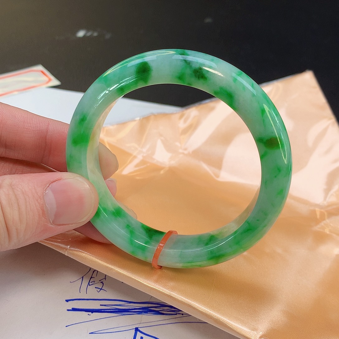 翡翠手镯未镶嵌081缅甸天然翡翠A货