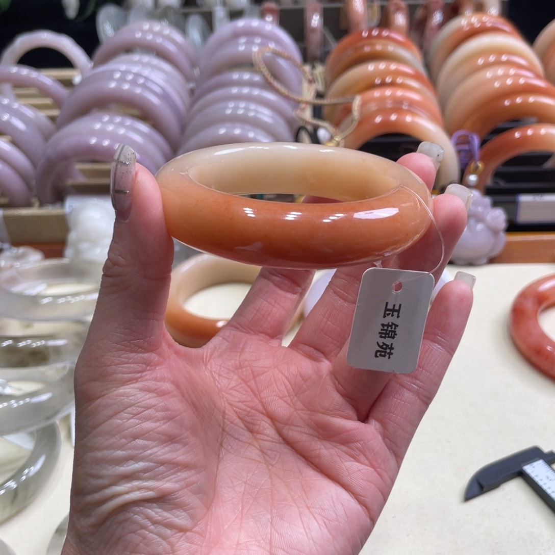 未镶嵌手镯石英质玉团***饭