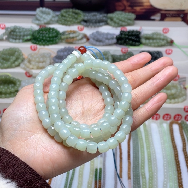 和田玉颈饰未镶嵌丹*8m m