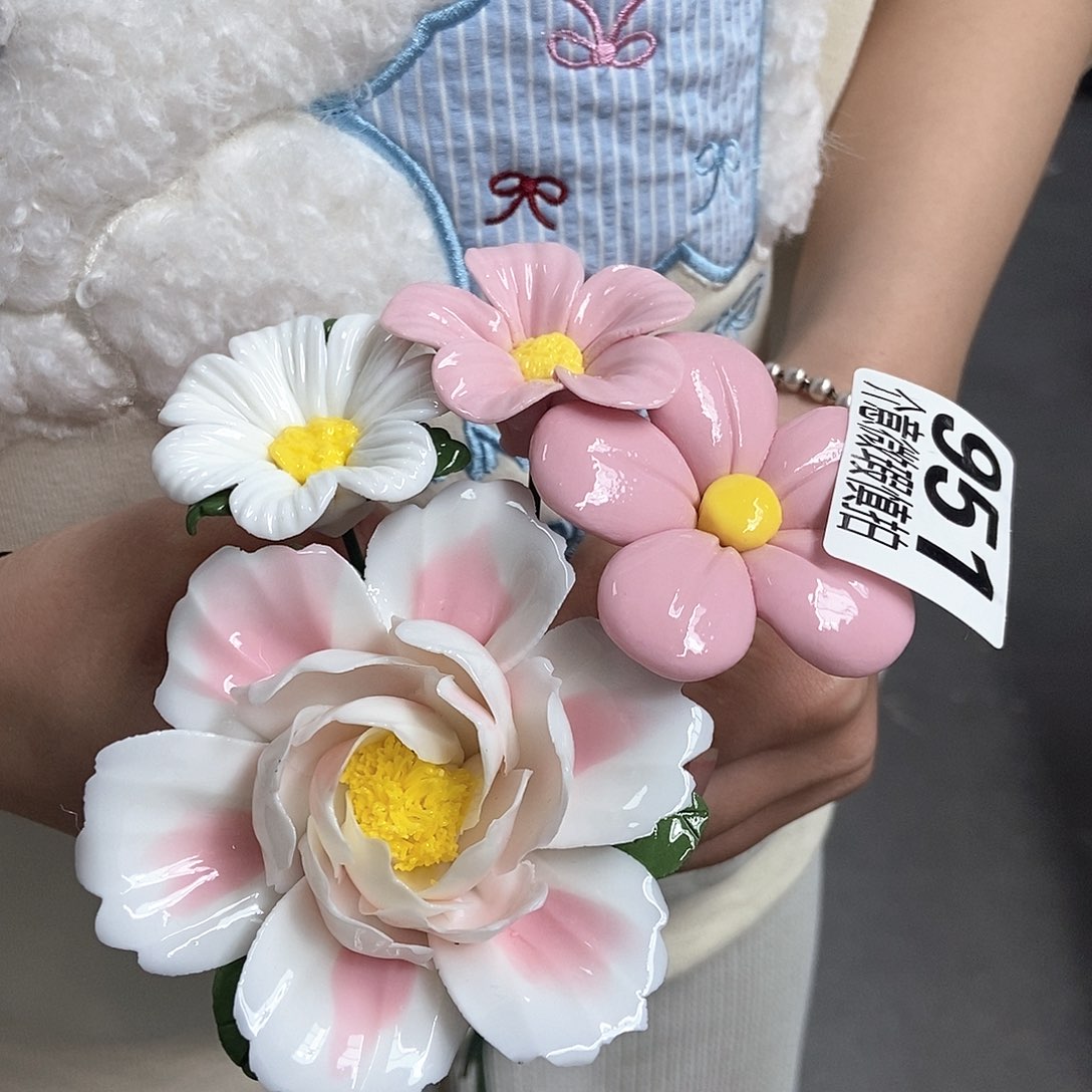 陶瓷设计风格现代