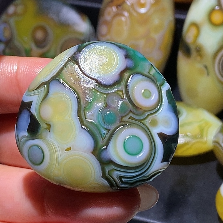 玛瑙/玉髓未镶嵌珠宝奇石12