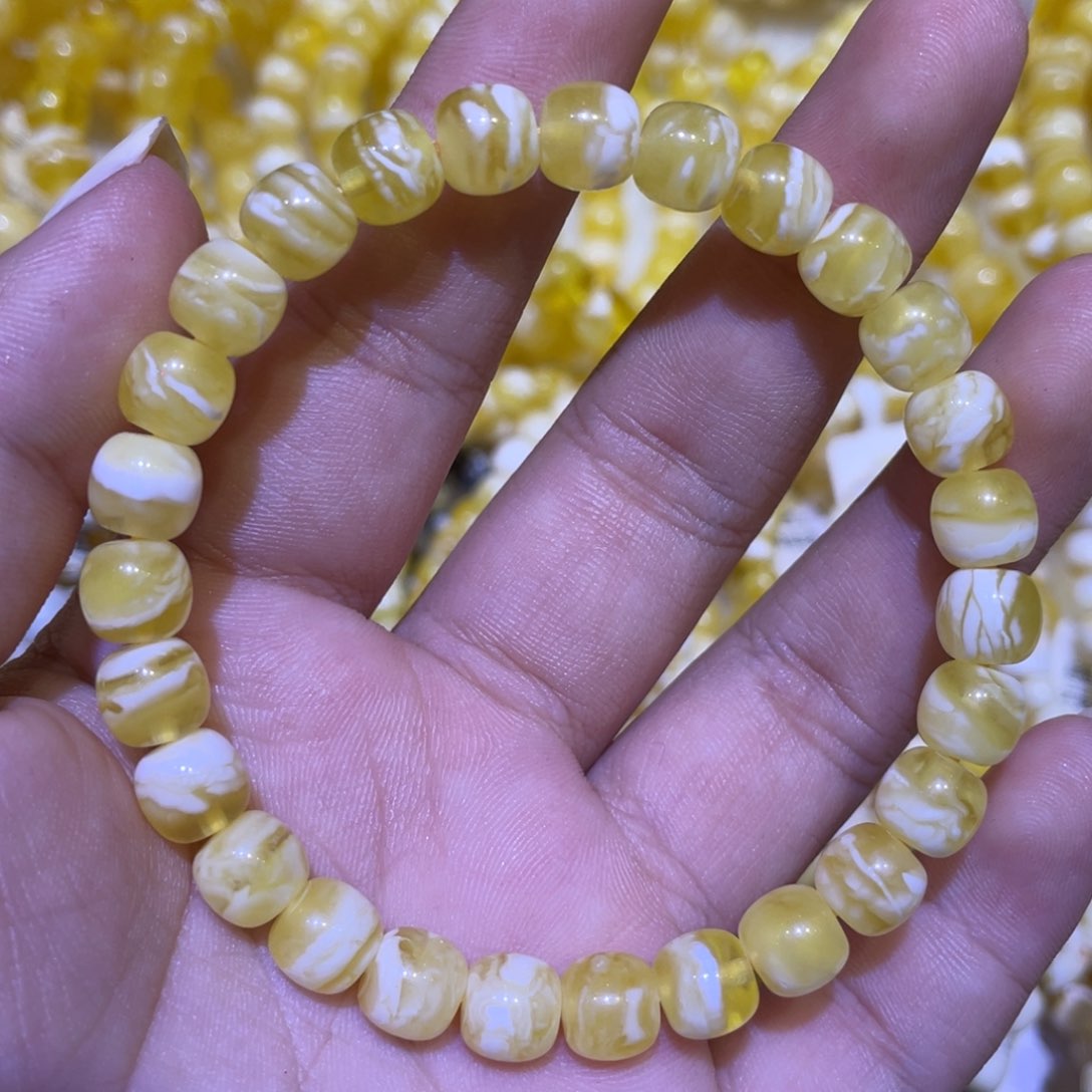 蜜蜡未镶嵌珠宝奇石7.7m