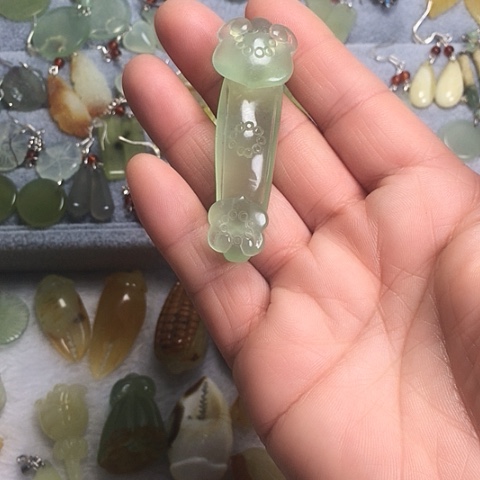 岫玉未镶嵌颈饰天然岫玉