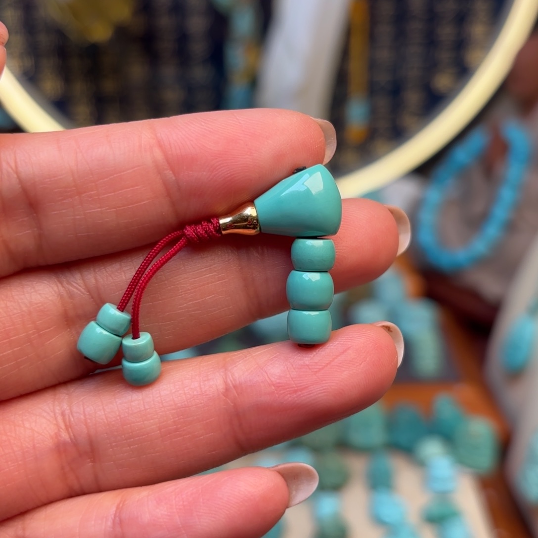 绿松石配饰未镶嵌