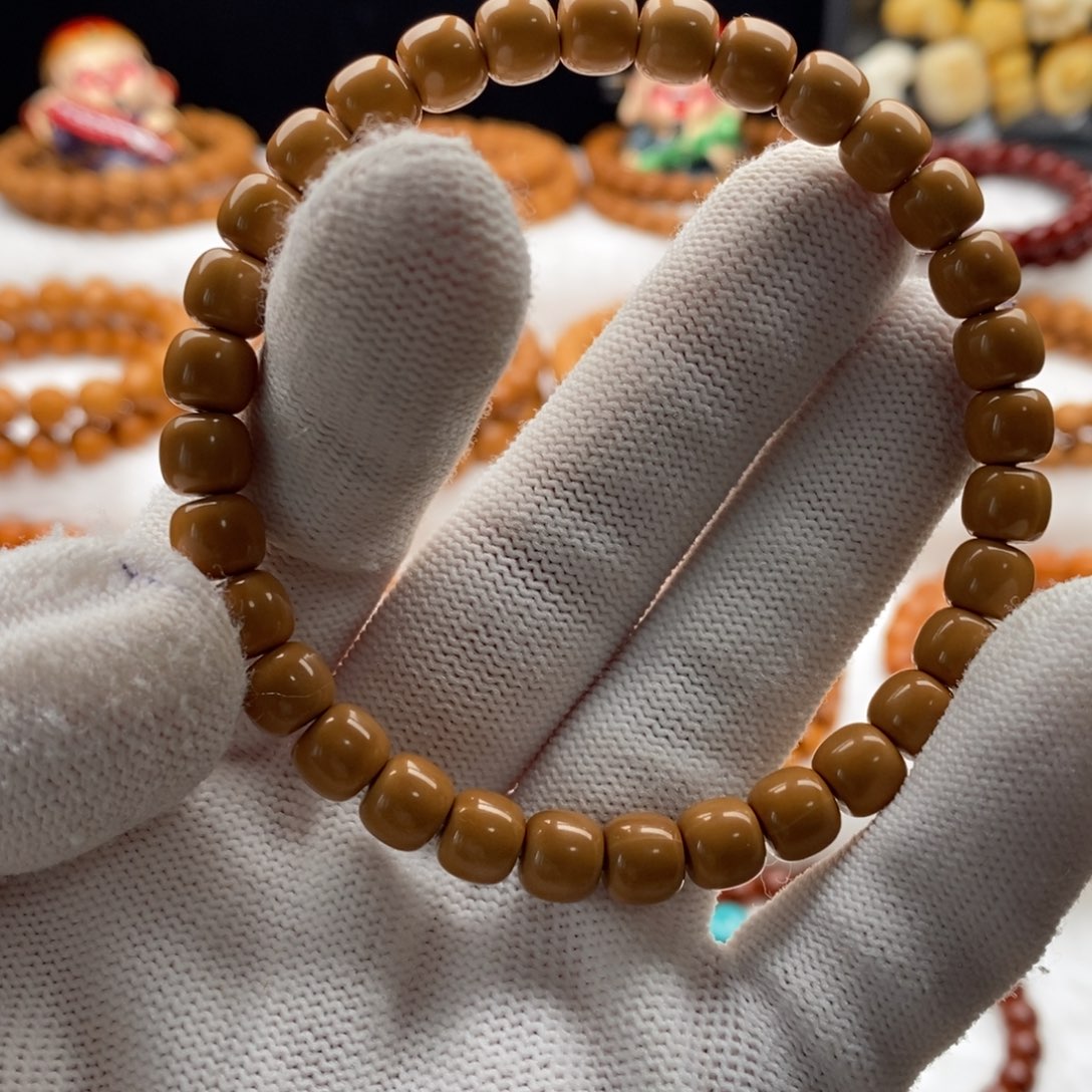 加***莹猴头核桃吊坠猴头核桃