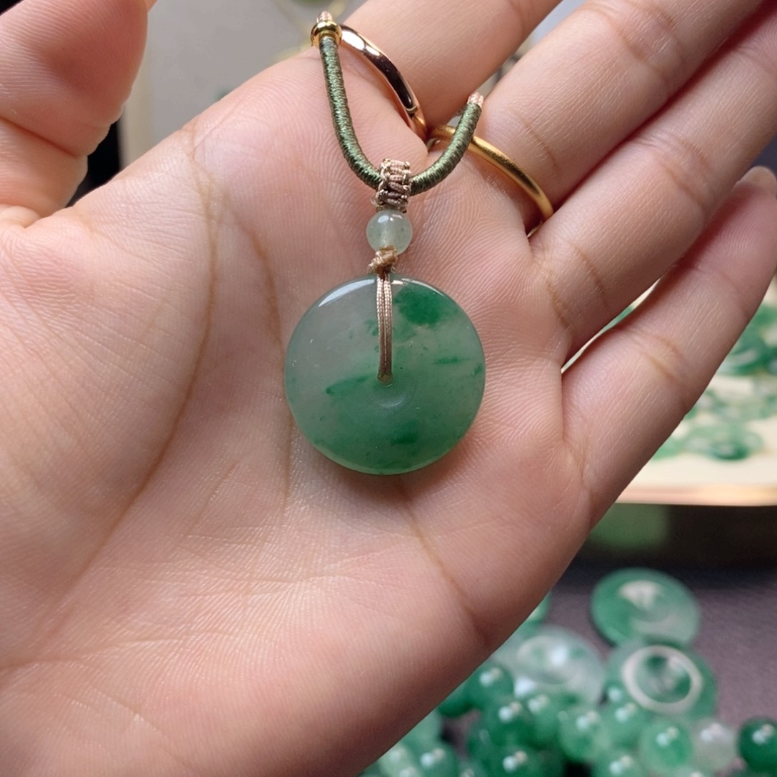 石英质玉手链未镶嵌