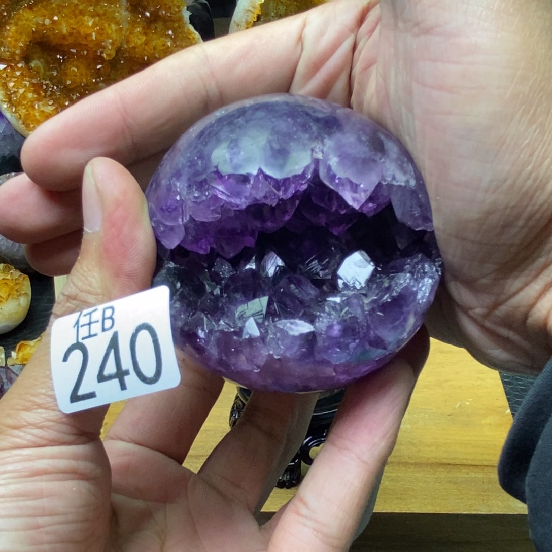 水晶大型摆件（非配饰）未镶嵌