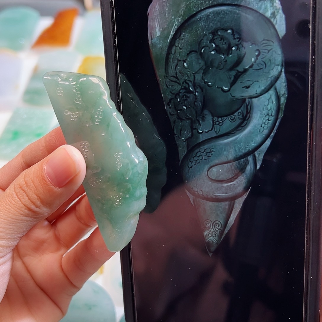 定制翡翠未镶嵌翡翠