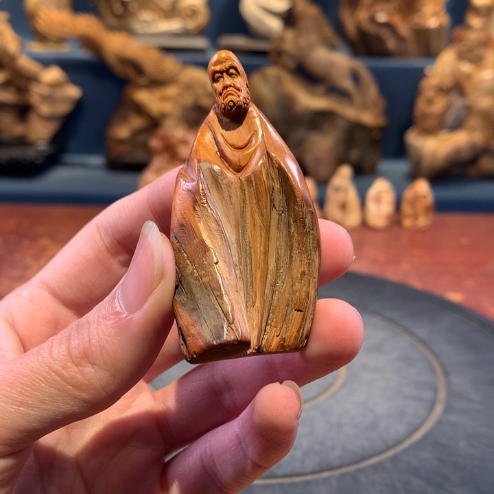 柏木（崖柏）根雕摆件