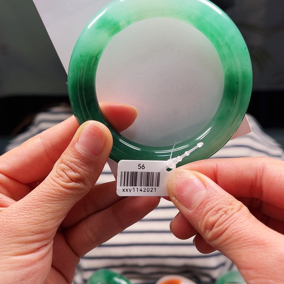 石英质玉手镯未镶嵌程*程56