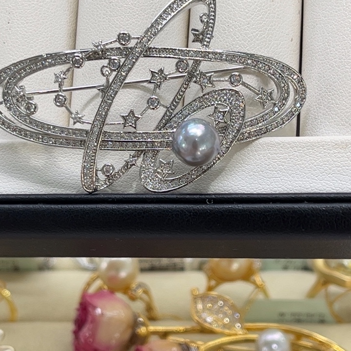 胸饰合金海水珍珠8-9mm 12号