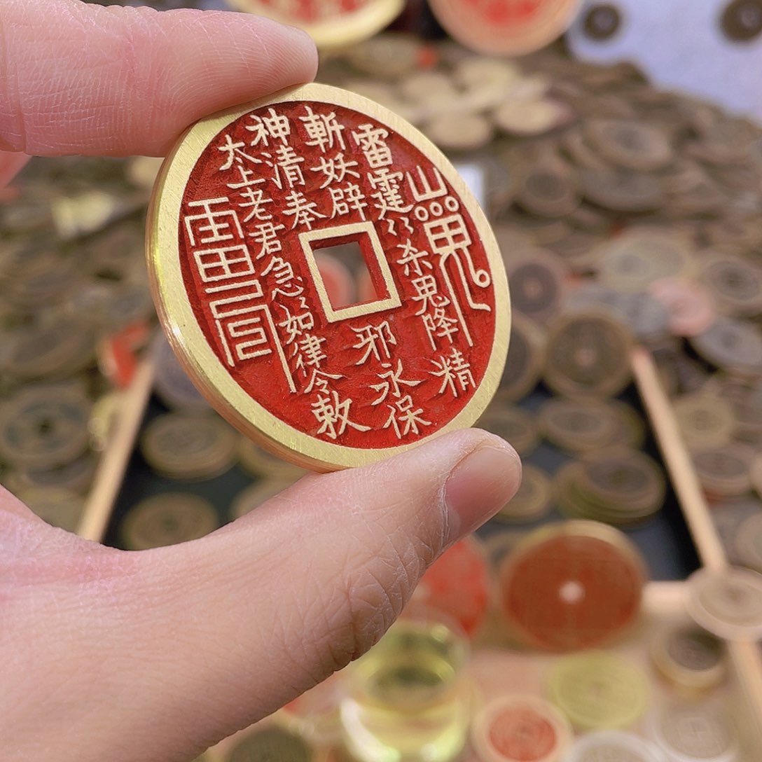 铜非遗手工艺制作现代工艺品
