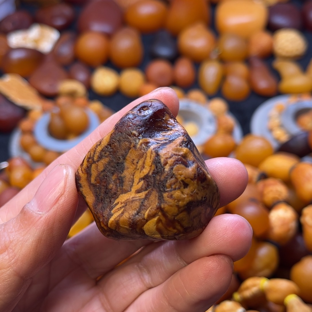 琥珀裸石未镶嵌天然蜜蜡吊坠