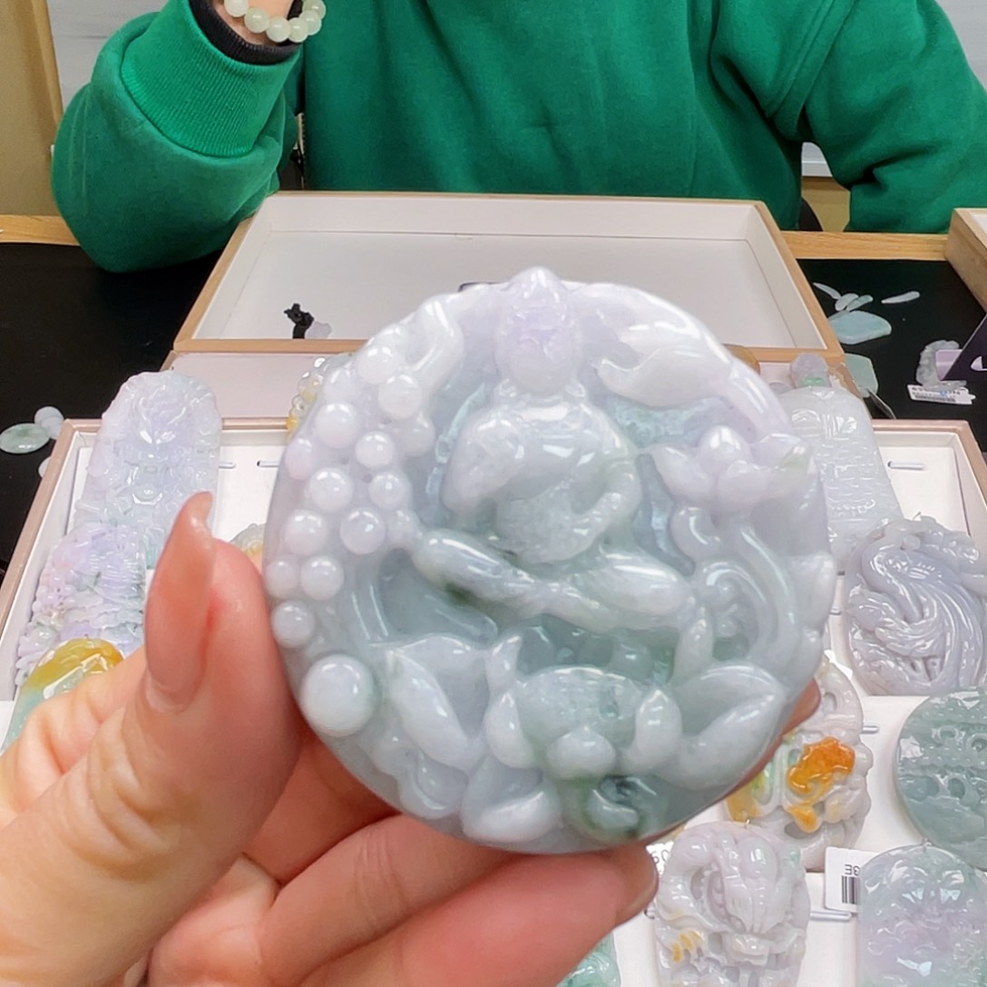 翡翠吊坠(不含链)未镶嵌