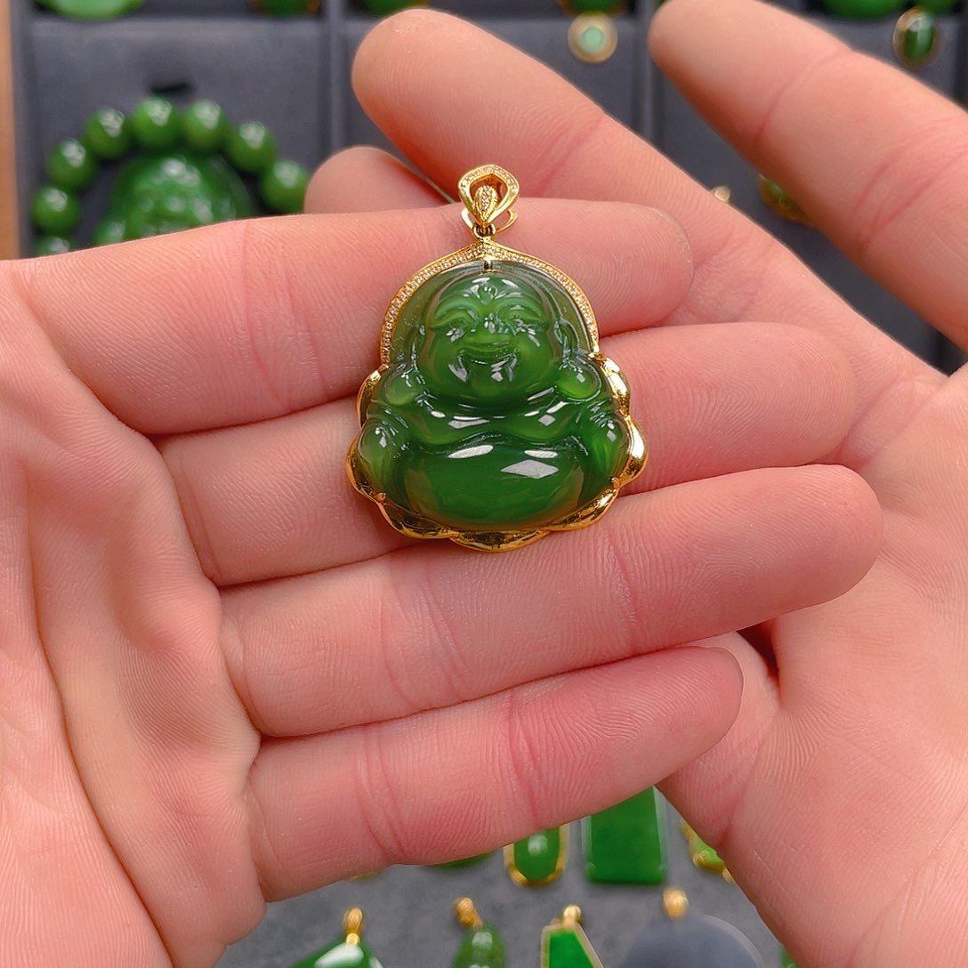 和田玉（碧玉）吊坠(不含链)18K金镶嵌5288
