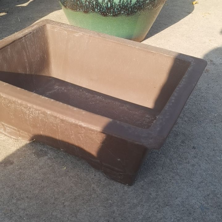 红陶瑕疵一个盆子