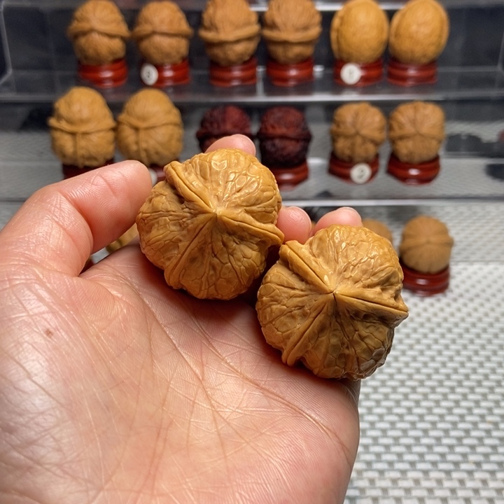 文玩核桃把件25高山流水