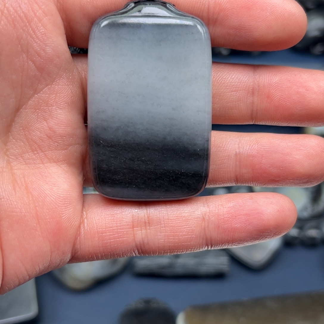 和田玉挂件未镶嵌大*_