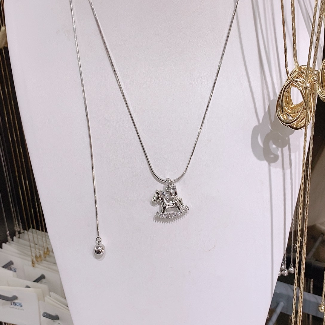 锆石合金合金银色
