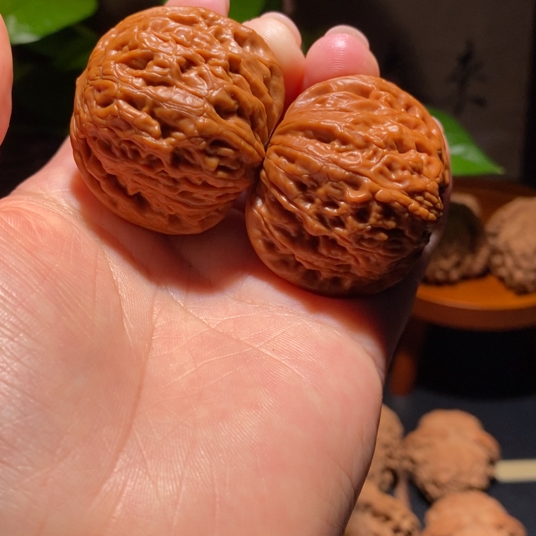 文玩核桃把件铁锤40.9全精