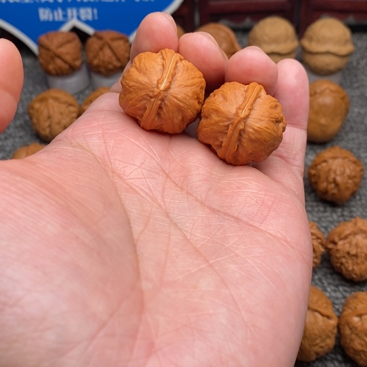 文玩核桃把件…………