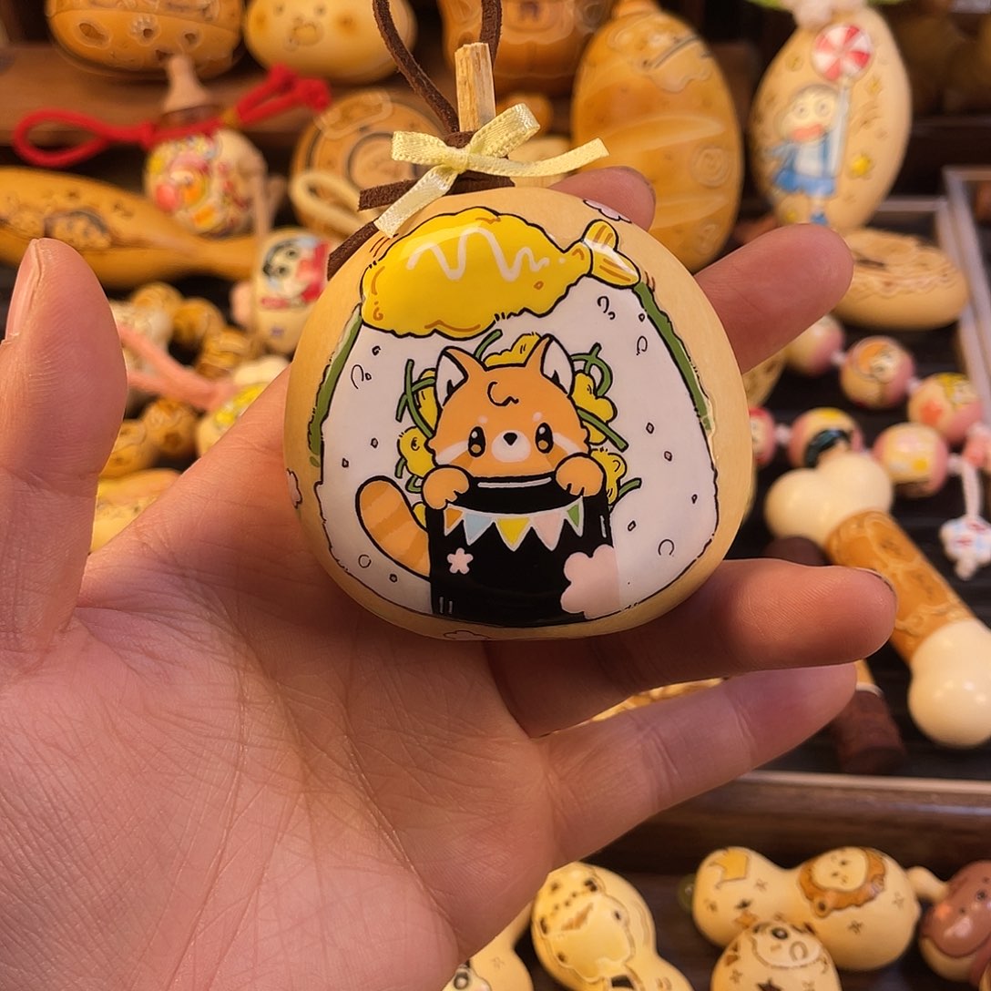 鱼***儿给小姐姐闪拍哈哈哈